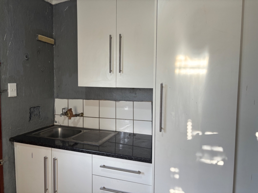 To Let 2 Bedroom Property for Rent in Mmabatho Unit 7 North West